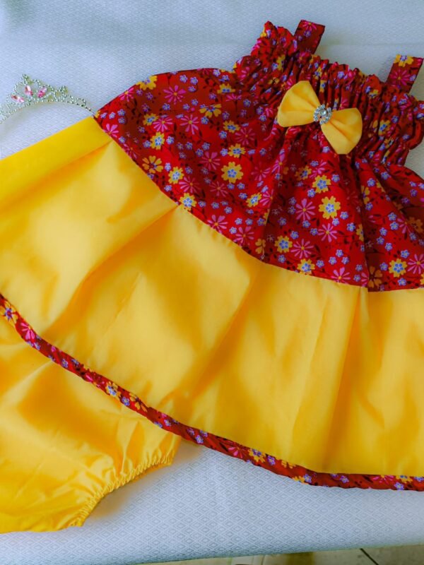 WhatsApp Image 2025-06-07 at 11.30.15 AM (4) Vestido Rojo Amarillo