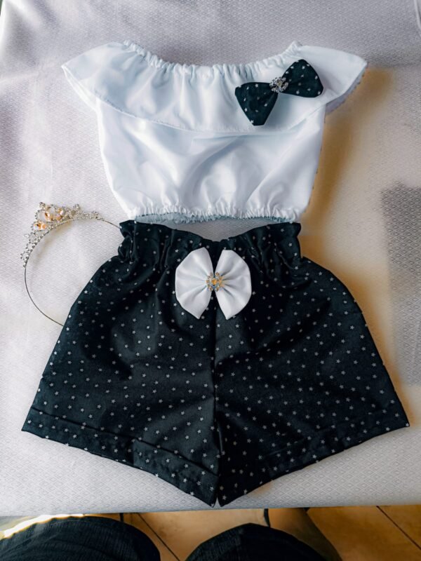 WhatsApp Image 2025-06-07 at 11.30.16 AM (2) Shorts Negro