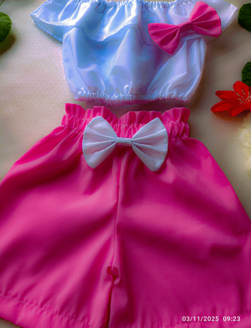 unnamed (84) Shorts Flores Rosa